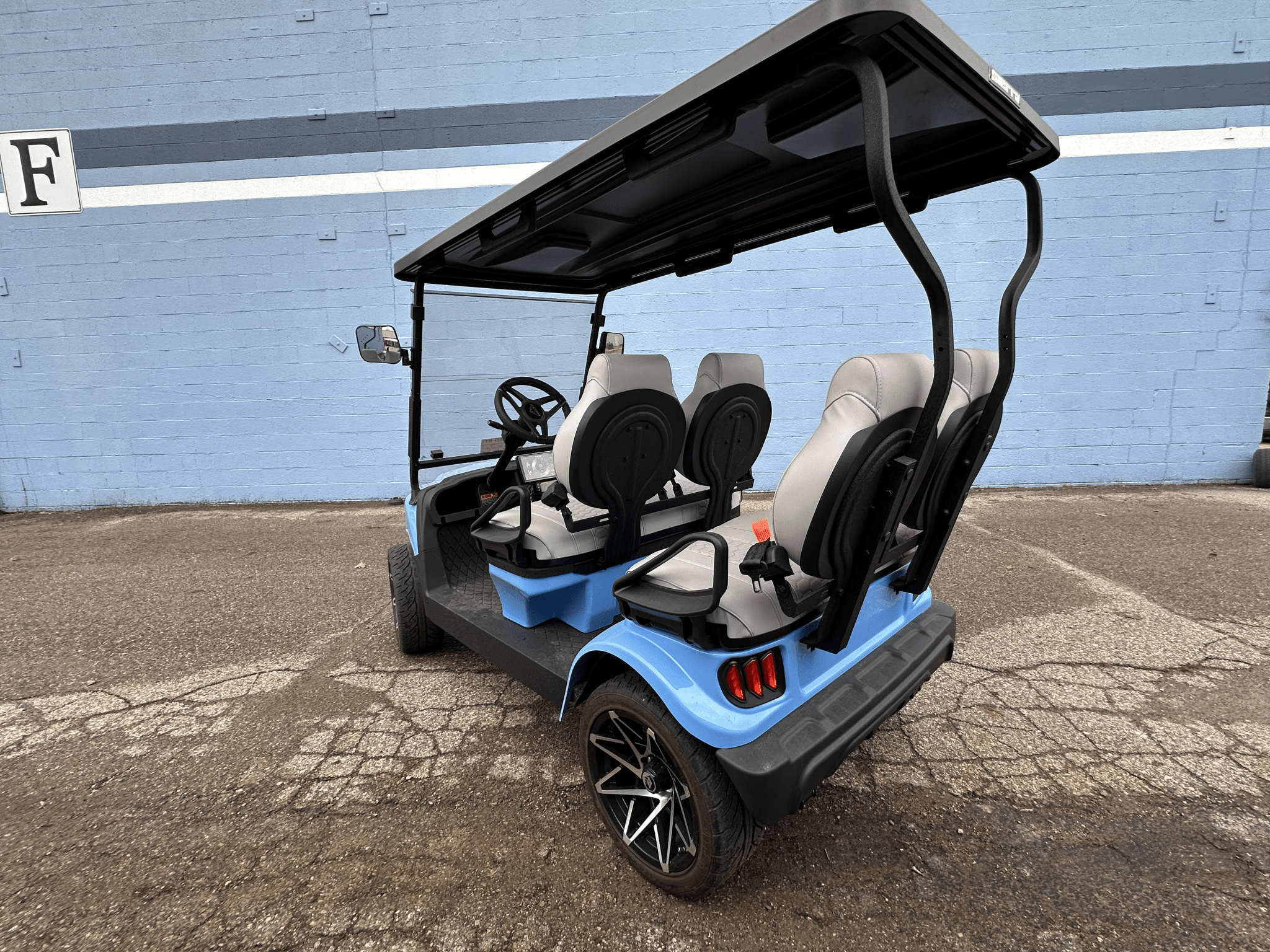Ocean Blue Sierra 4 Seater - Chief Cart Inc.